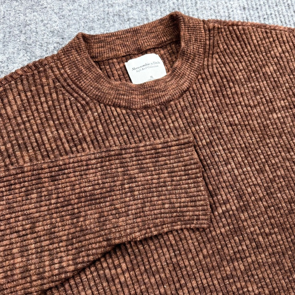 Abercrombie & Fitch Soft A&F Collection Ribbed Crew Neck Sweater Brown XL